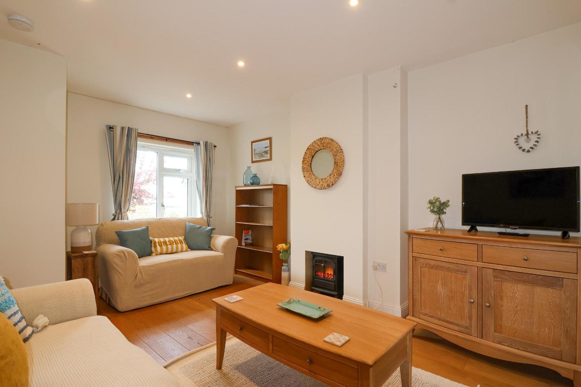 Sea Breeze Villa Swanage Exterior photo